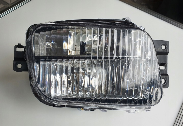 Halogen Lampa do jazdy dziennej Fuso Canter 2012+