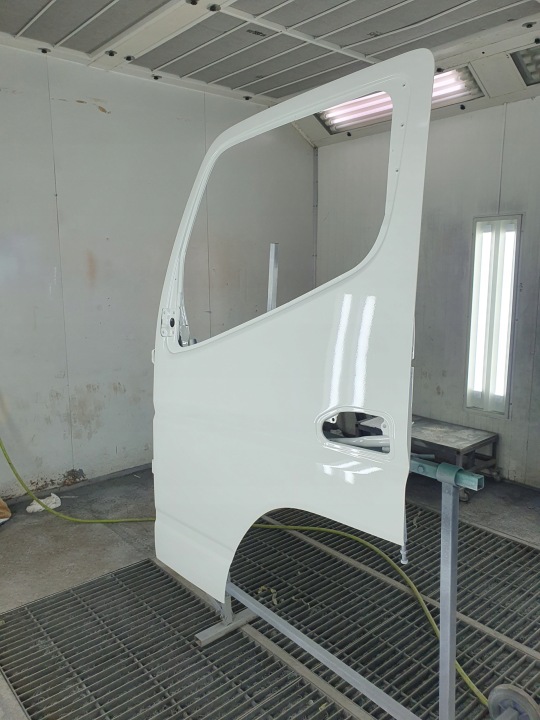 Drzwi kabiny Fuso Canter Typ C 2012 - 2021