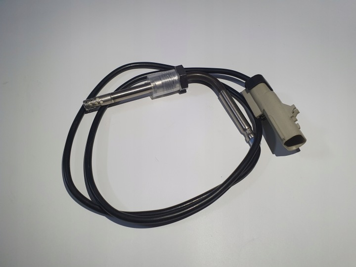 Czujnik temperatury spalin DPF Fuso Canter ME557325 ME557326
