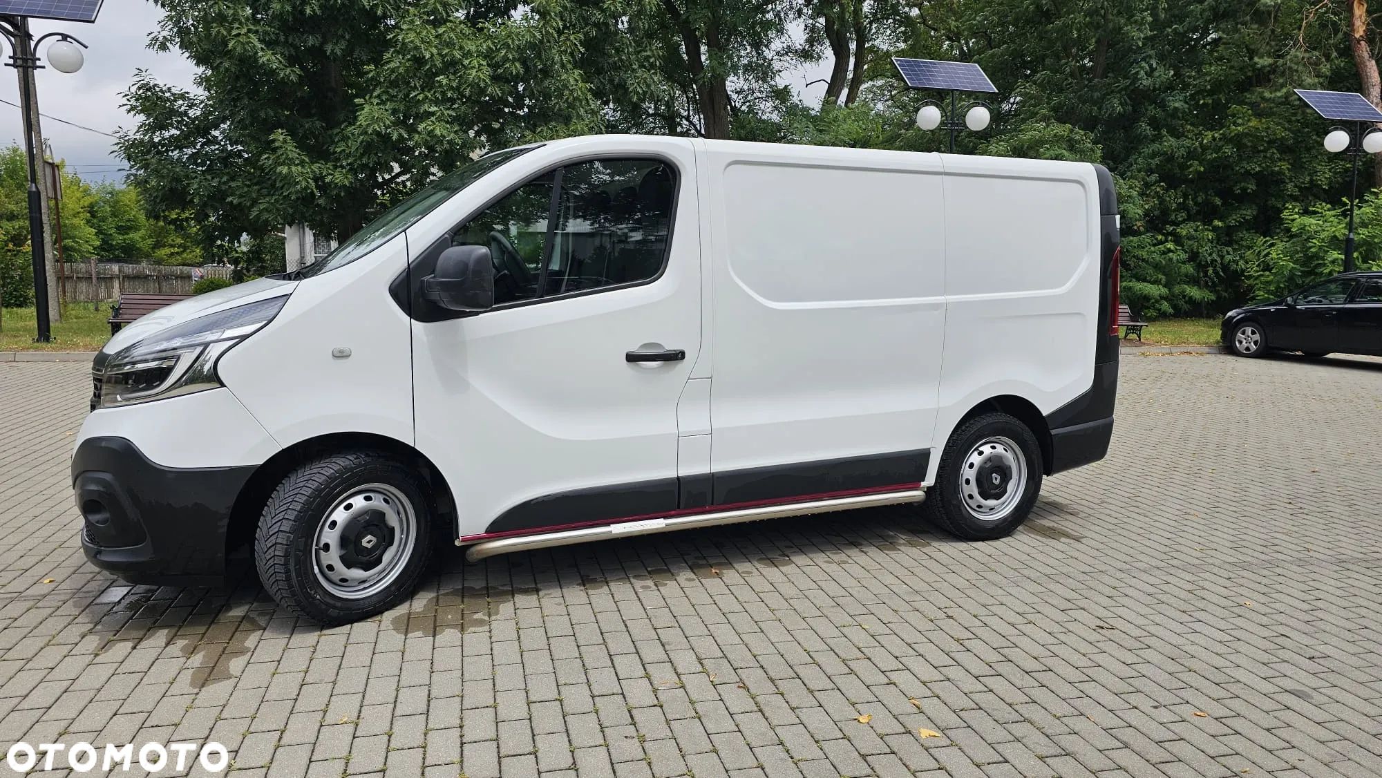 Renault Trafic 2021 — furgon, bezwypadkowy