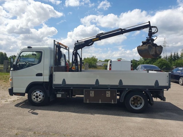 Fuso Canter 7C15 HDS Hiab 017T